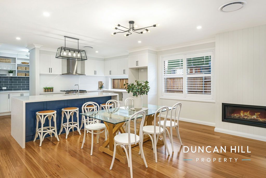 4 bedrooms House in 10 Beavan Place BOWRAL NSW, 2576
