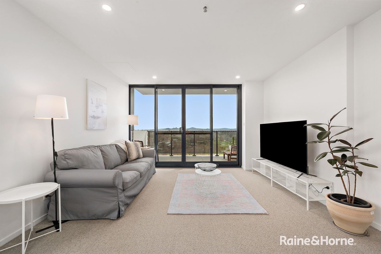 85/11 Irving Street, Phillip ACT 2606, Image 2