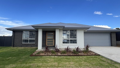 Picture of 38 Vaucluse Place, PARKES NSW 2870