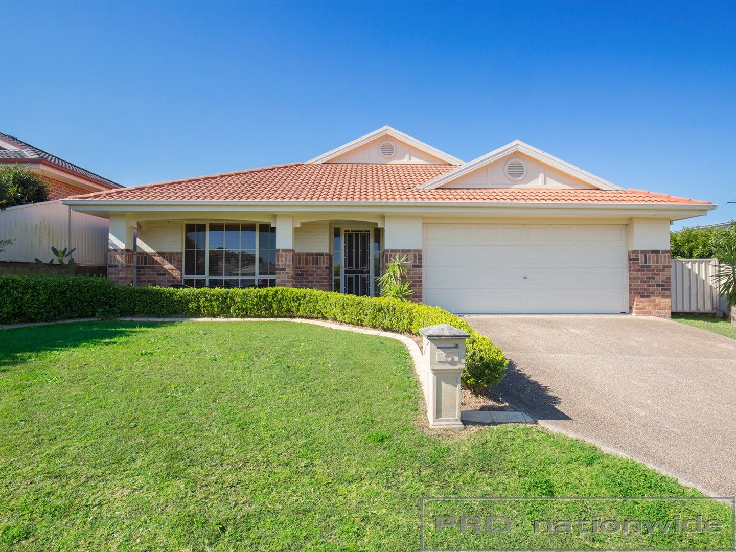 5 Pyalla Avenue, Aberglasslyn NSW 2320, Image 0