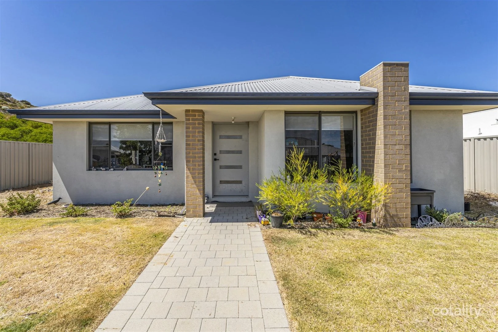 1 Memory Court, Golden Bay WA 6174