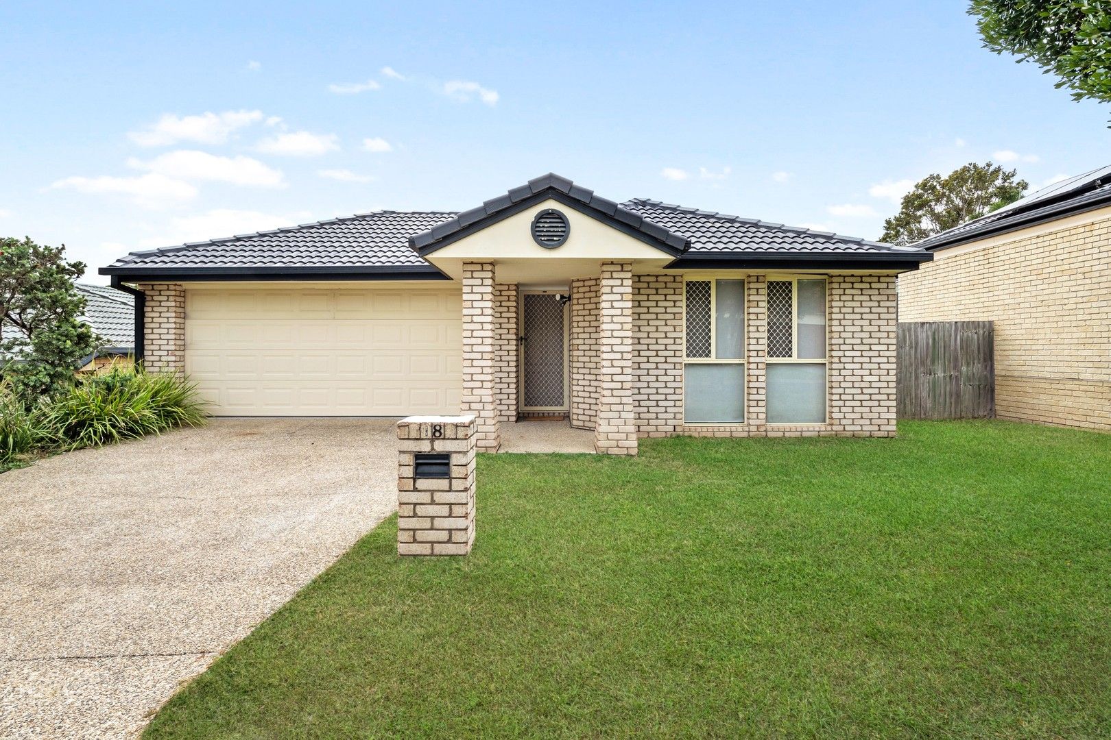 4 bedrooms House in 18 Leichhardt Street NORTH LAKES QLD, 4509
