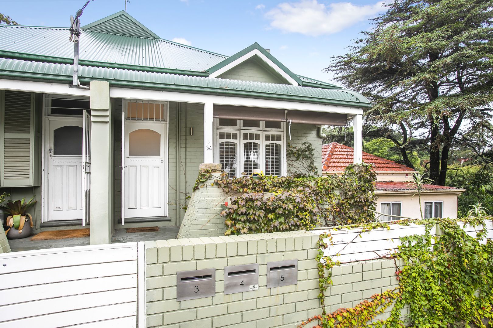 3/5254 Blenheim Street, Queens Park Property History & Address