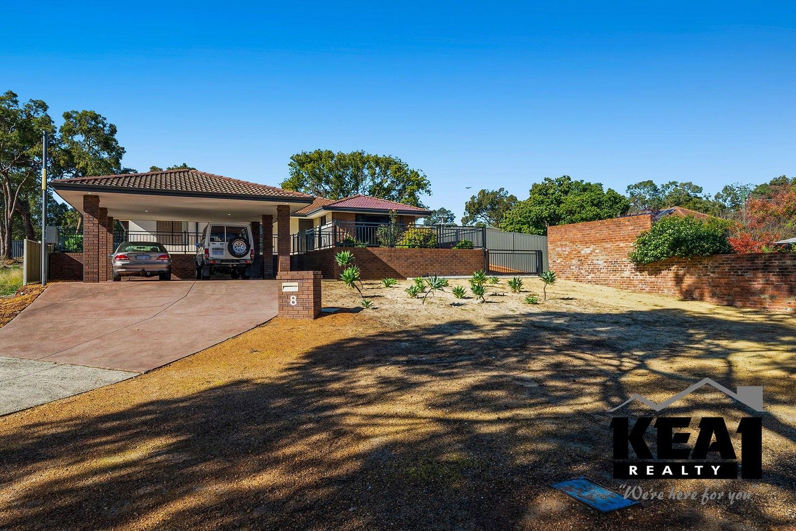 8 Cousins Close, Kalamunda WA 6076, Image 0