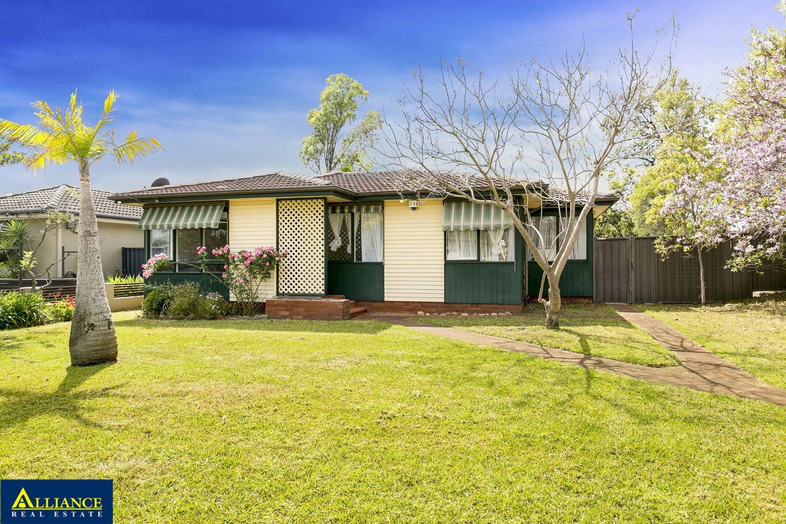 3 bedrooms House in 13 Messines Avenue MILPERRA NSW, 2214