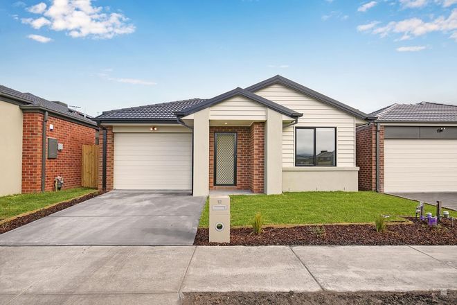 Picture of 12 Pinaster Street, WALLAN VIC 3756