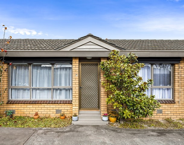 2/16 Guthrie Street, Brunswick West VIC 3055