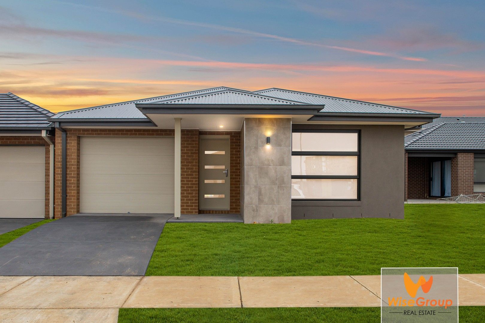 4 bedrooms House in 21 Toscana Road CLYDE VIC, 3978