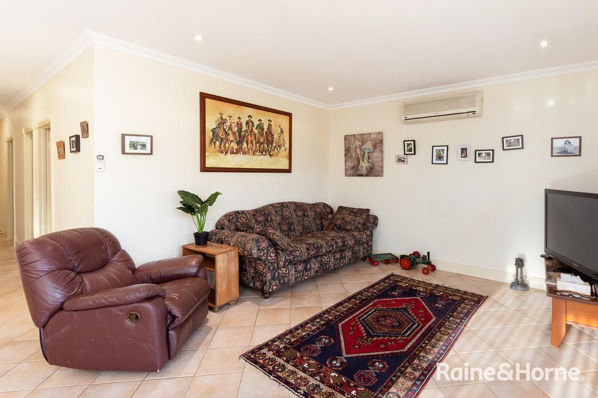 13 Honeysuckle Drive, Woodside SA 5244, Image 1