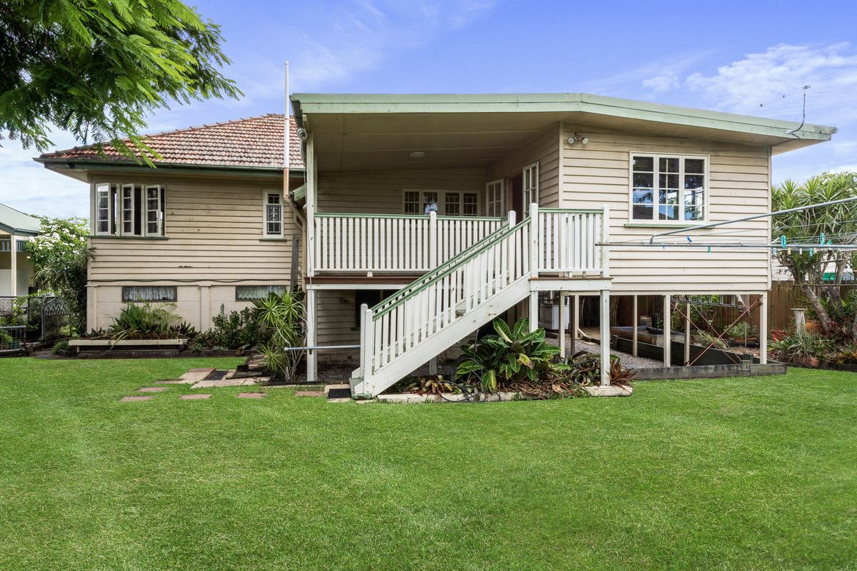 4 bedrooms House in 69 Shrapnel Road CANNON HILL QLD, 4170