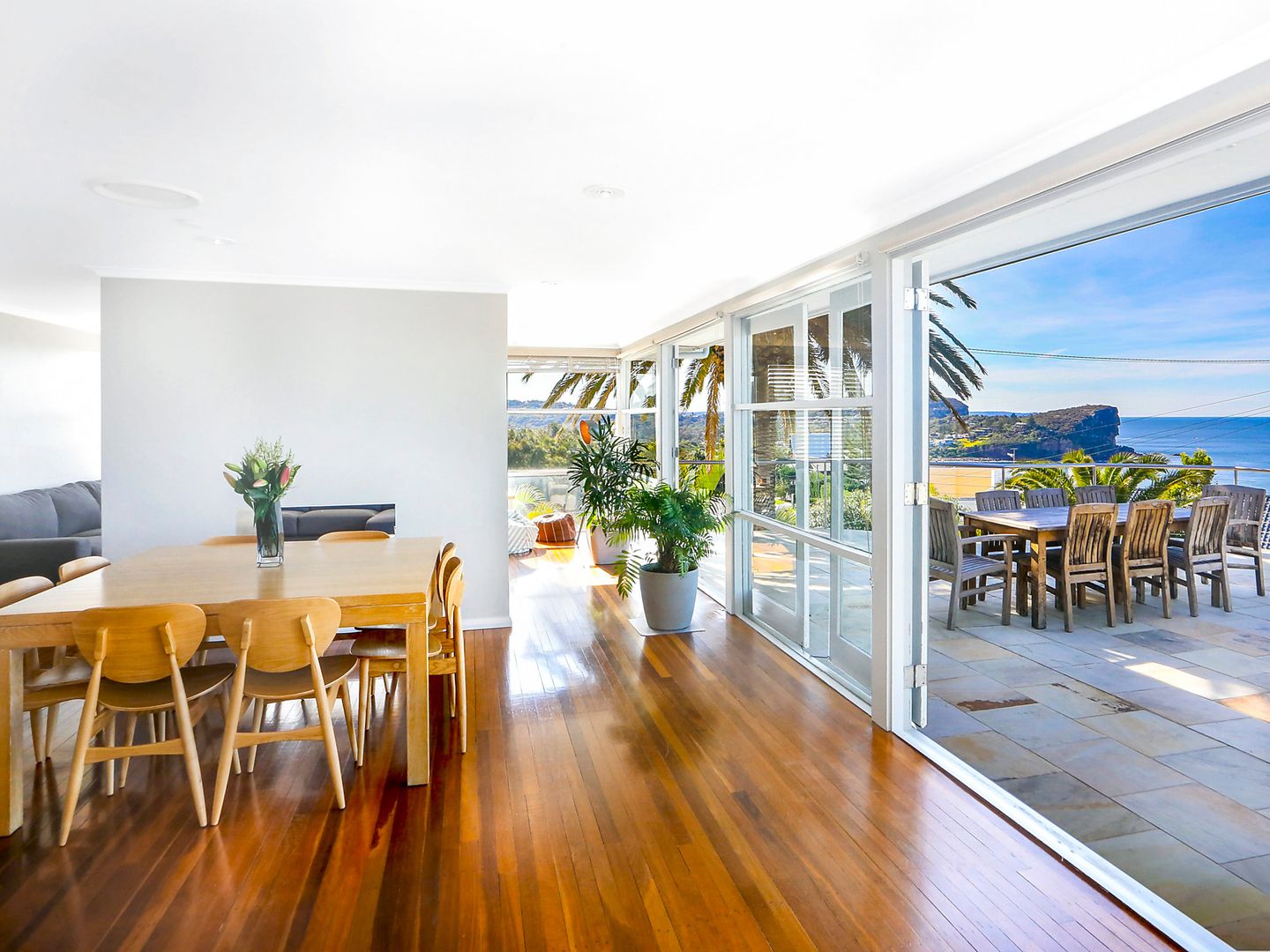 65 The Serpentine, Bilgola Beach NSW 2107, Image 2