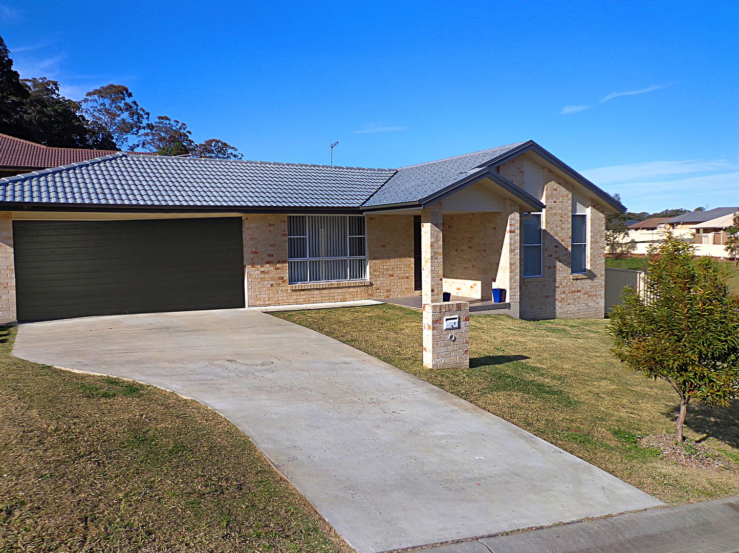 2 Brennan Court, Coffs Harbour Property History & Address Research