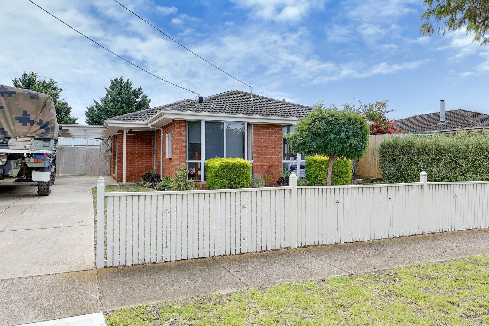 3 bedrooms House in 105 Honour Avenue WYNDHAM VALE VIC, 3024