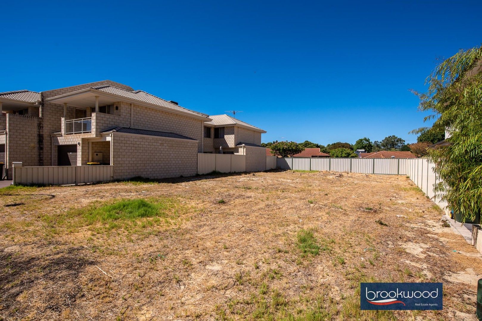 Vacant land in 21 Aquaviva Circle, VIVEASH WA, 6056