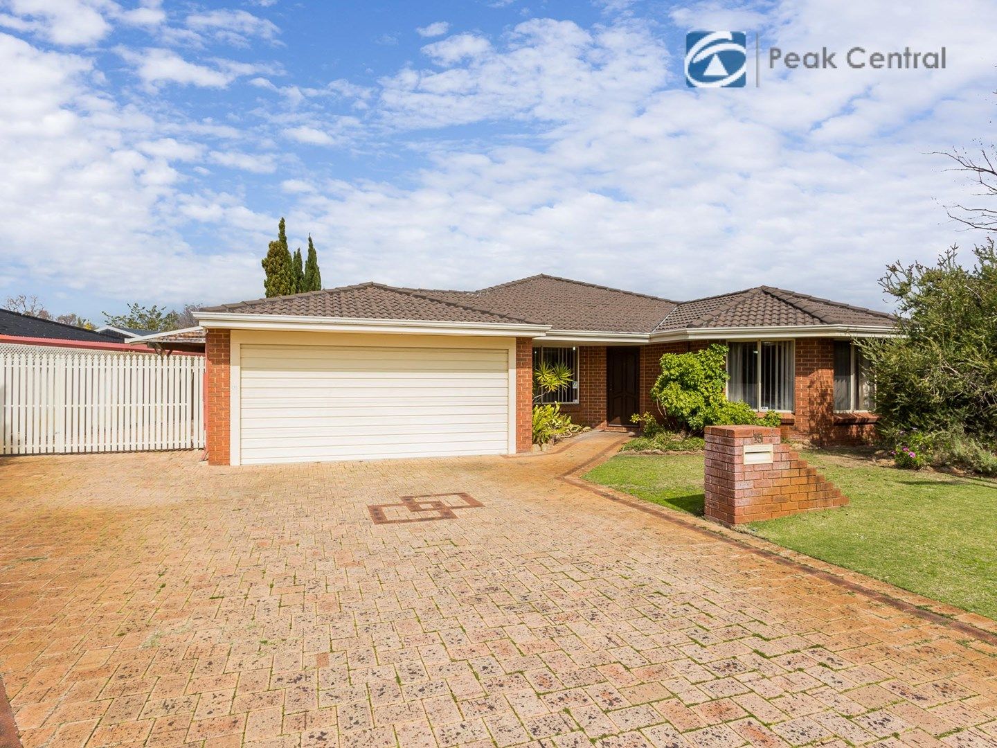 15 Haring Green, Atwell WA 6164, Image 0