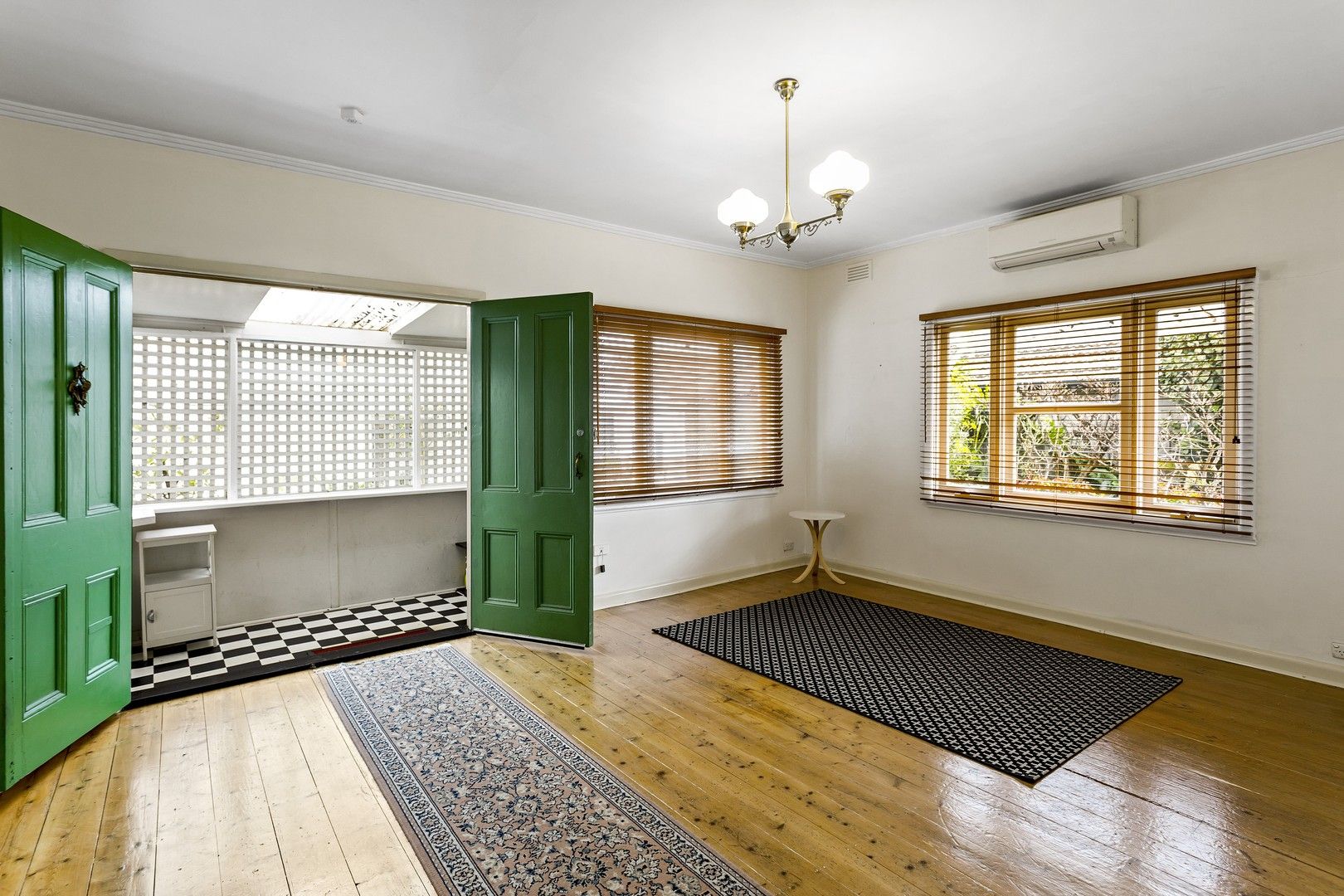 2 bedrooms Apartment / Unit / Flat in 3/785 Burwood Road HAWTHORN EAST VIC, 3123