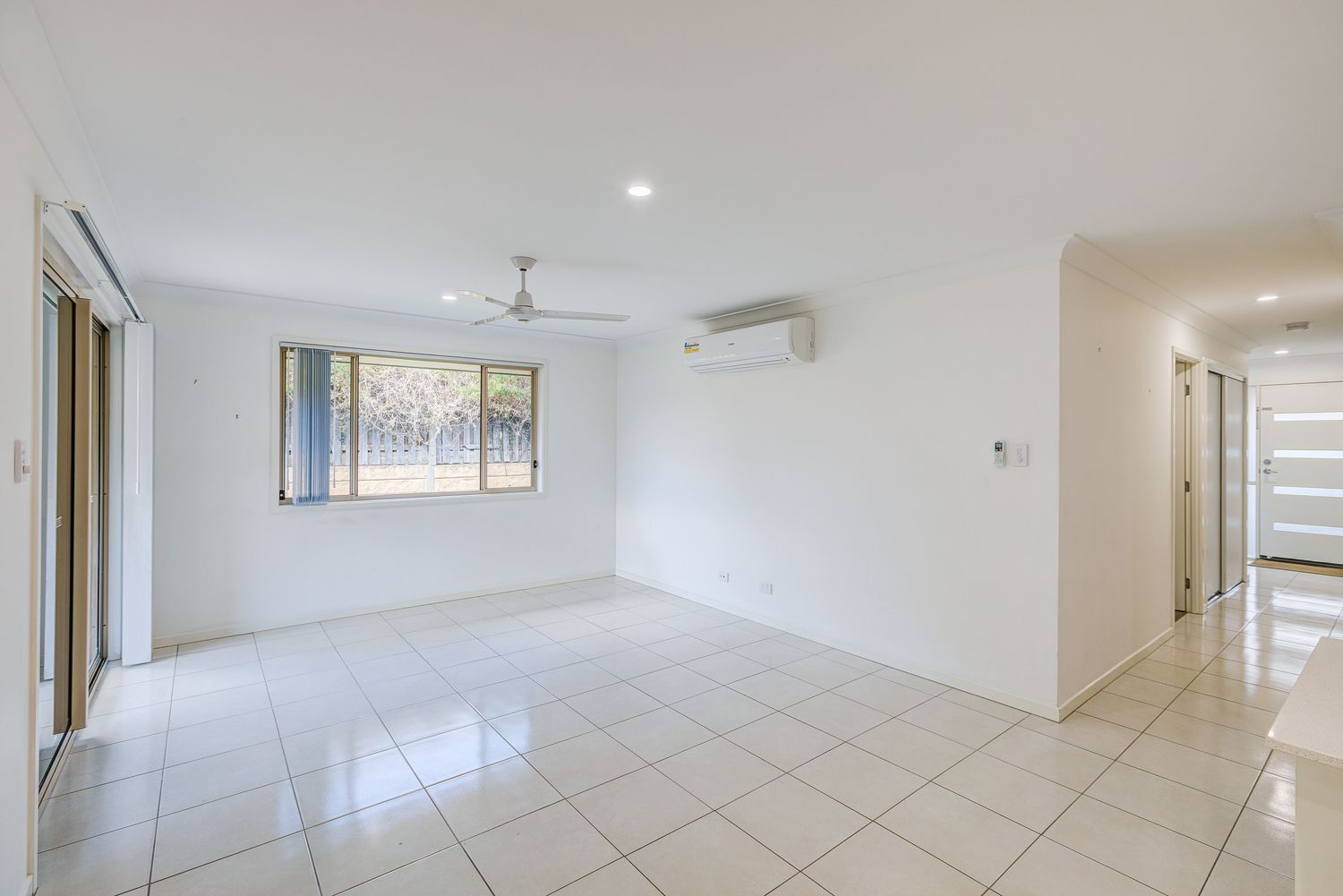 1/6 Cress Court, Pimpama QLD 4209, Image 2