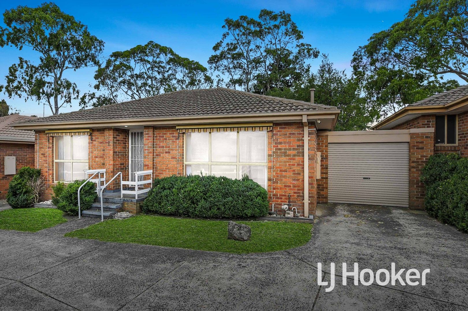 2/16-18 Regans Road, Hampton Park VIC 3976, Image 0