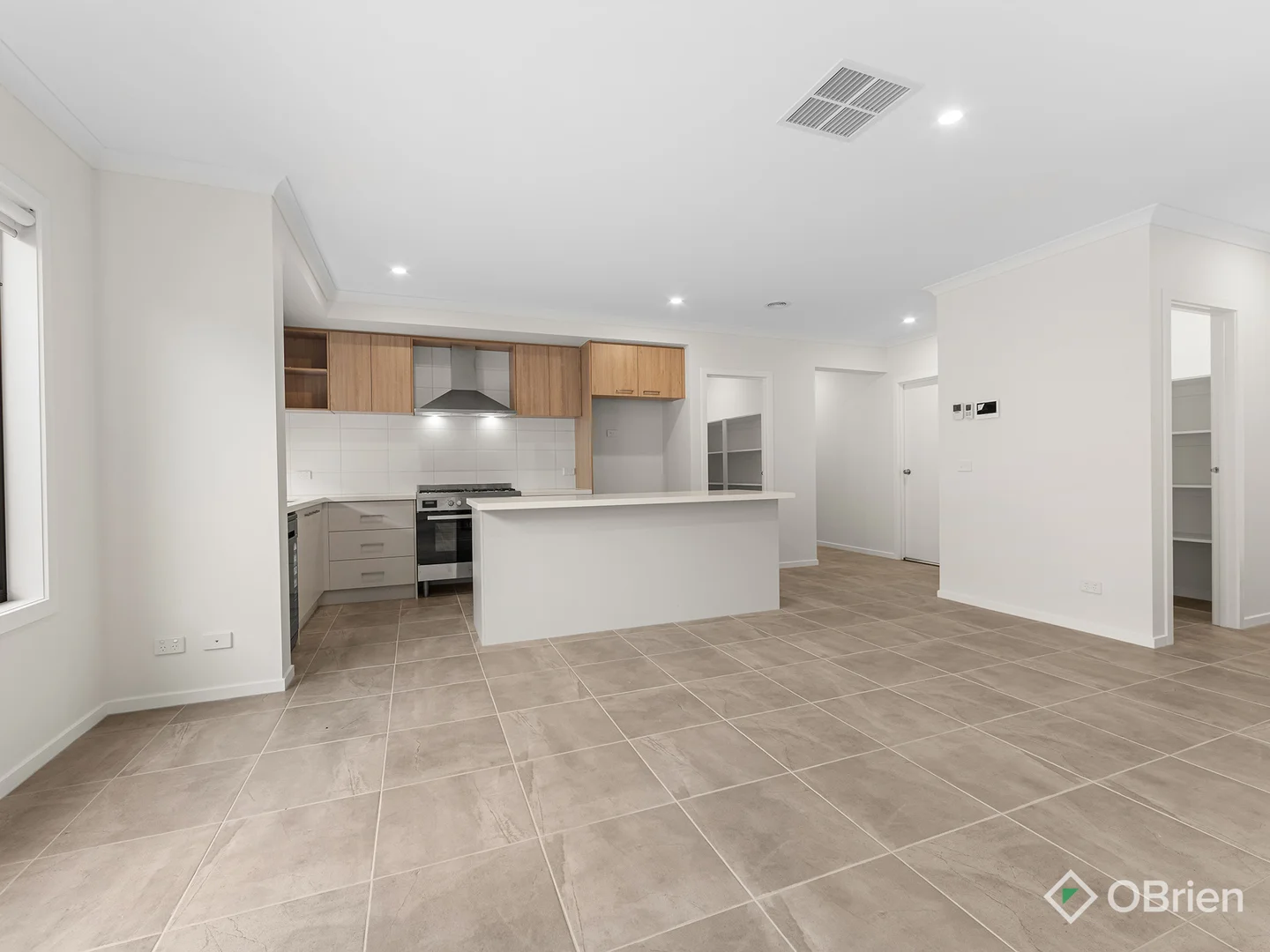 Additional image 5 of 14 Malvar Way, Sunbury VIC 3429