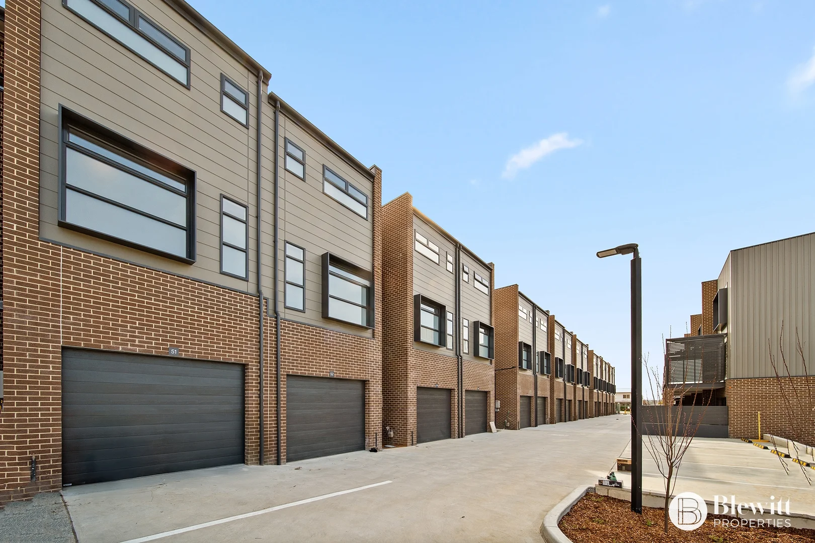 13/40 Fred Daly Avenue, Coombs ACT 2611