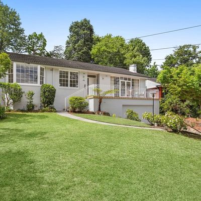 36 Shinfield Avenue, St Ives NSW 2075
