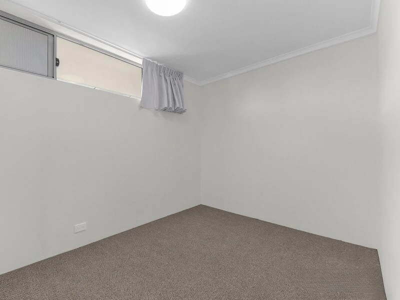 Additional image 5 of 1/24 Dickens Street, Norman Park QLD 4170