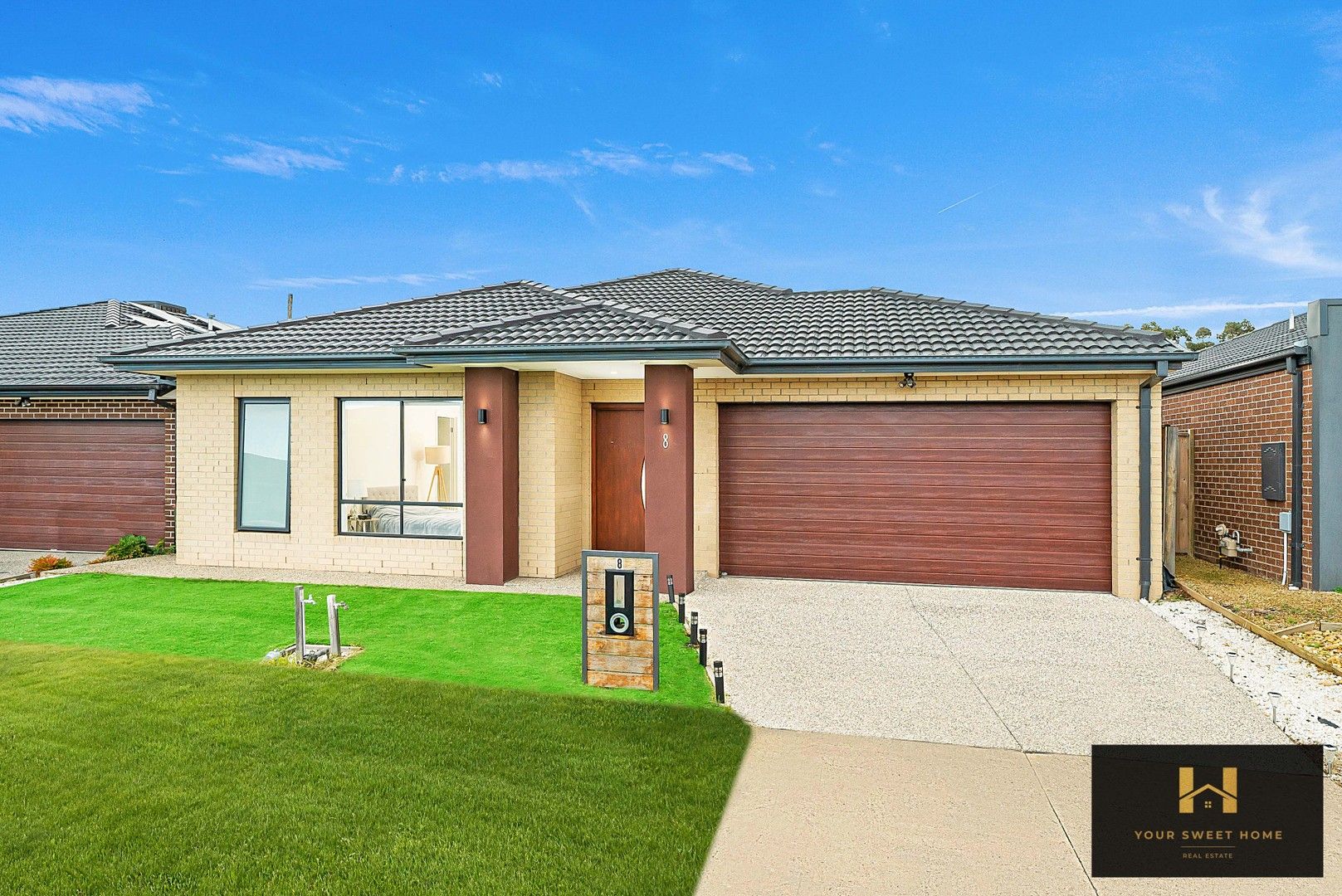 4 bedrooms House in 8 Bursa Drive WYNDHAM VALE VIC, 3024