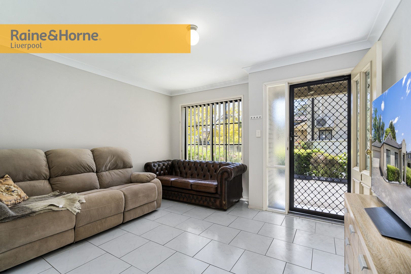 1/46 Wattle Road, Casula NSW 2170, Image 1