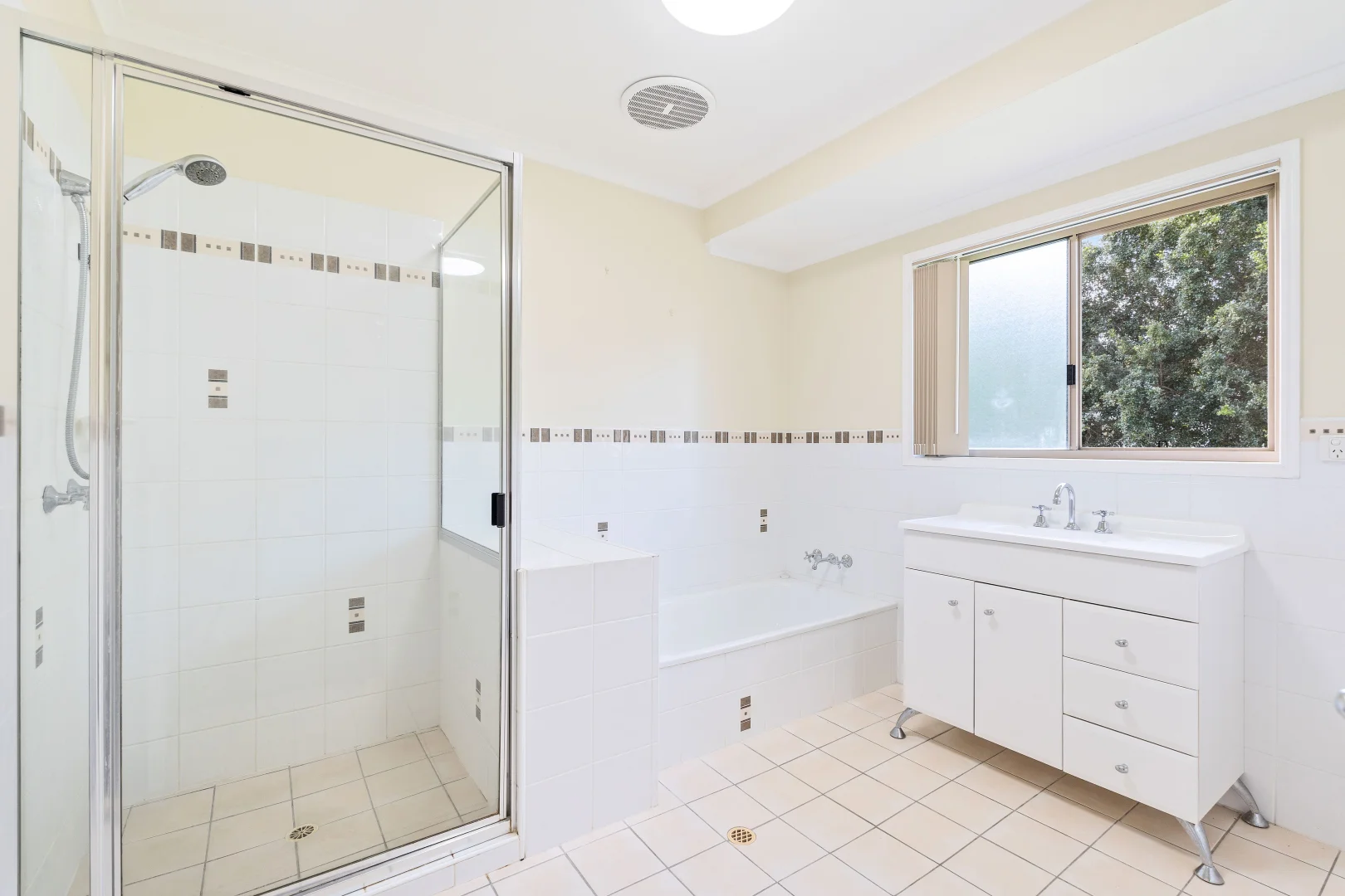 Additional image 12 of 16 Jasmine Court, Tinana QLD 4650