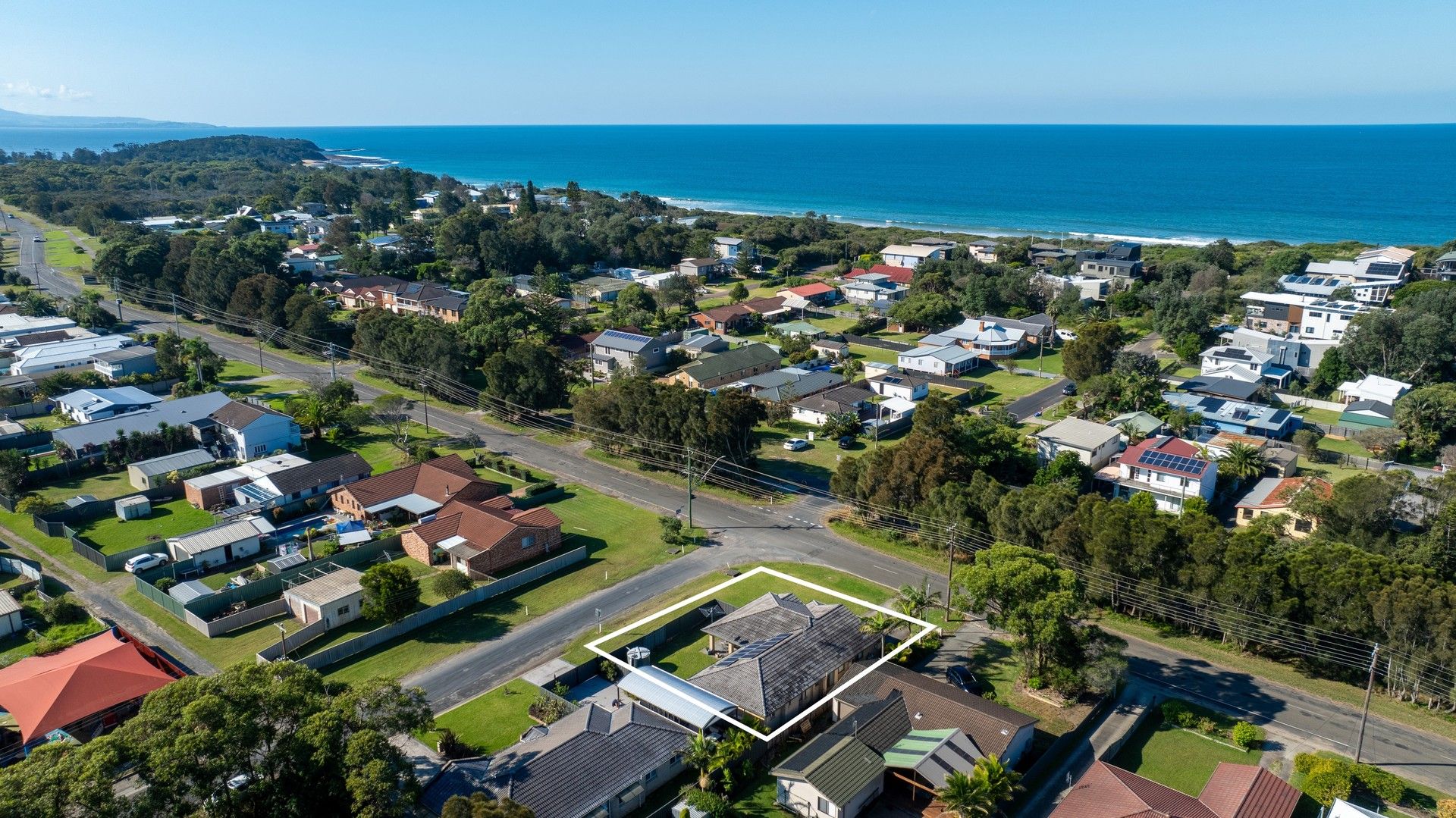 39 Prince Edward Avenue, Culburra Beach NSW 2540, Image 1