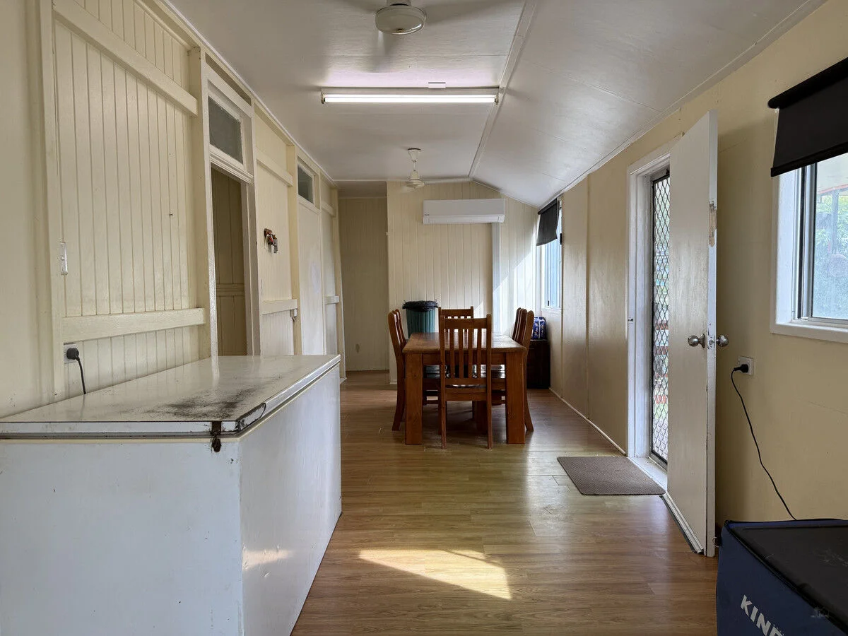 Image 12