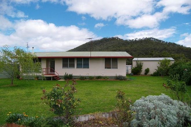 Picture of 557 North Branch Road, GOOMBURRA QLD 4362