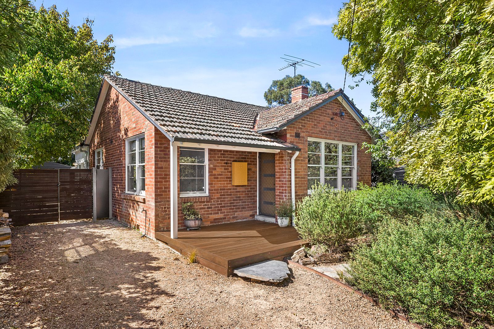 14 Miller Street, Heidelberg Heights VIC 3081 | Domain