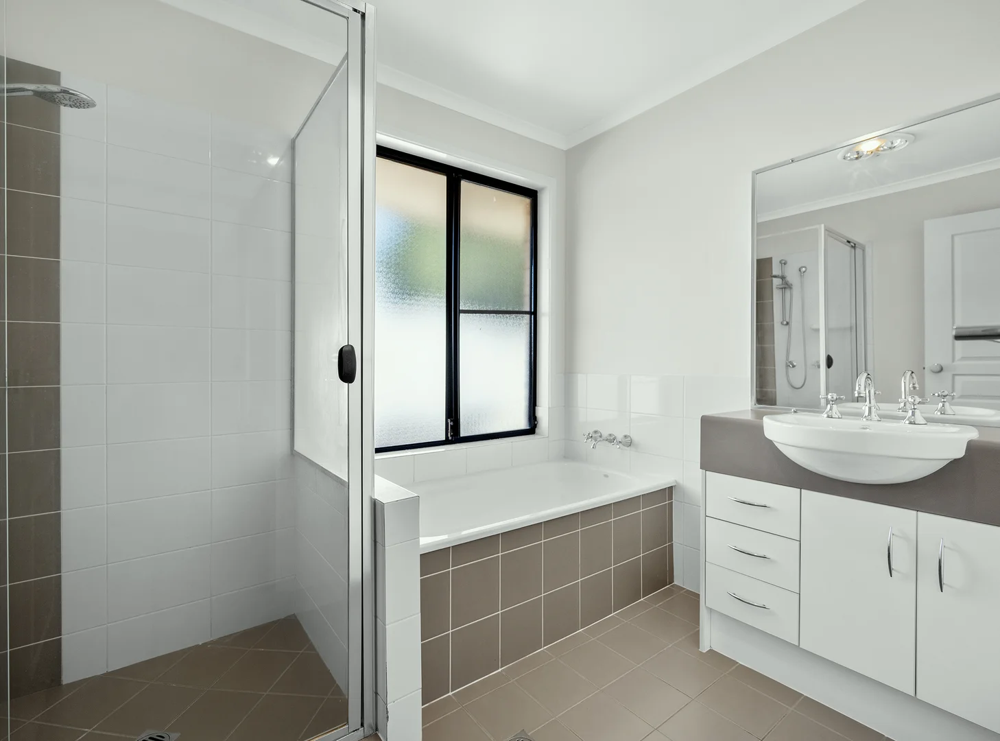 Additional image 15 of 19 Ace Drive, Glenvale QLD 4350