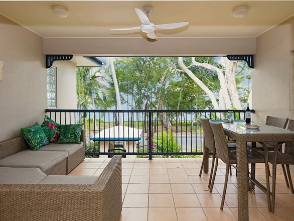 1/89-91 Upolu Esplanade, Clifton Beach QLD 4879