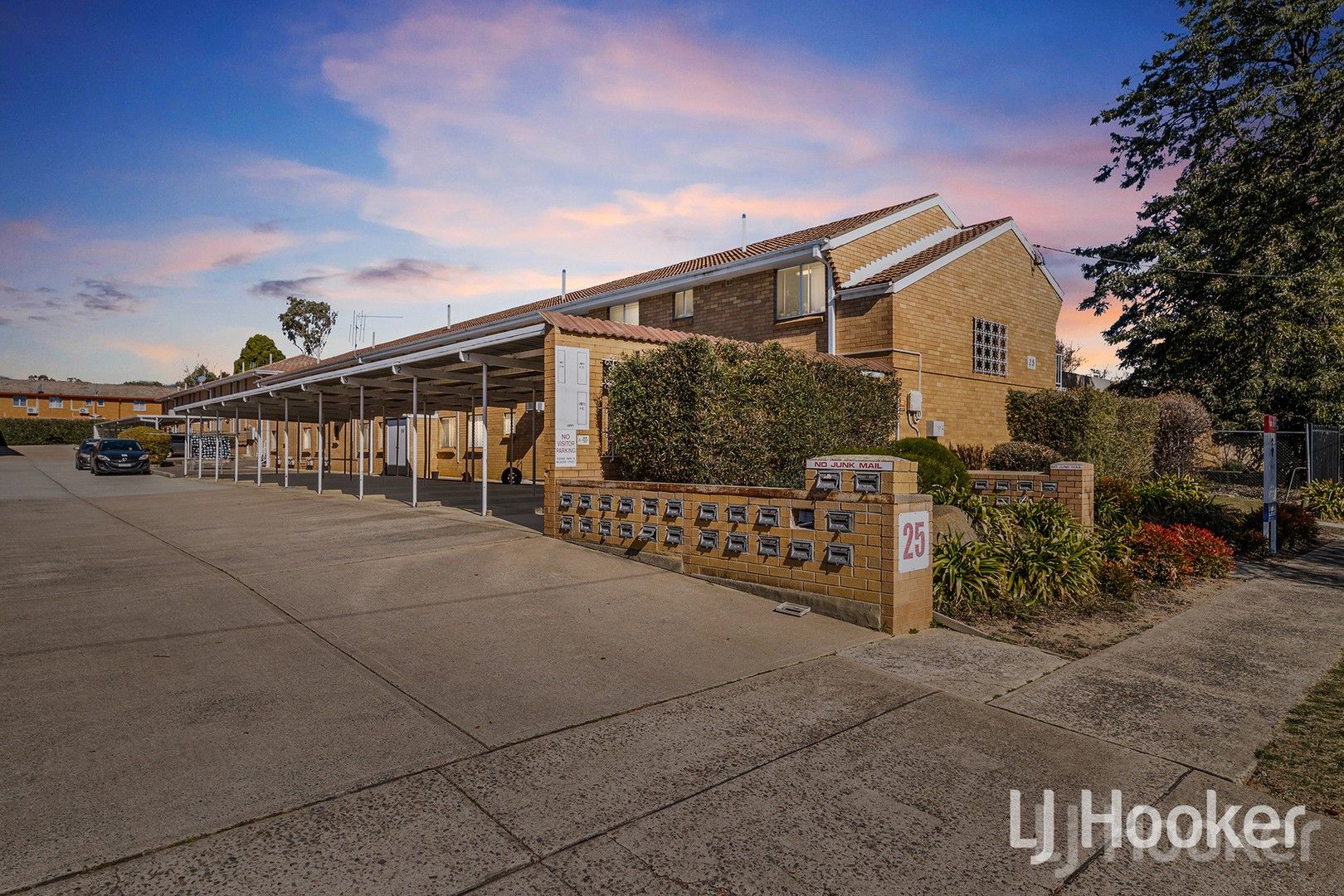 2 bedrooms Apartment / Unit / Flat in 8/25 McQuoid Street QUEANBEYAN NSW, 2620