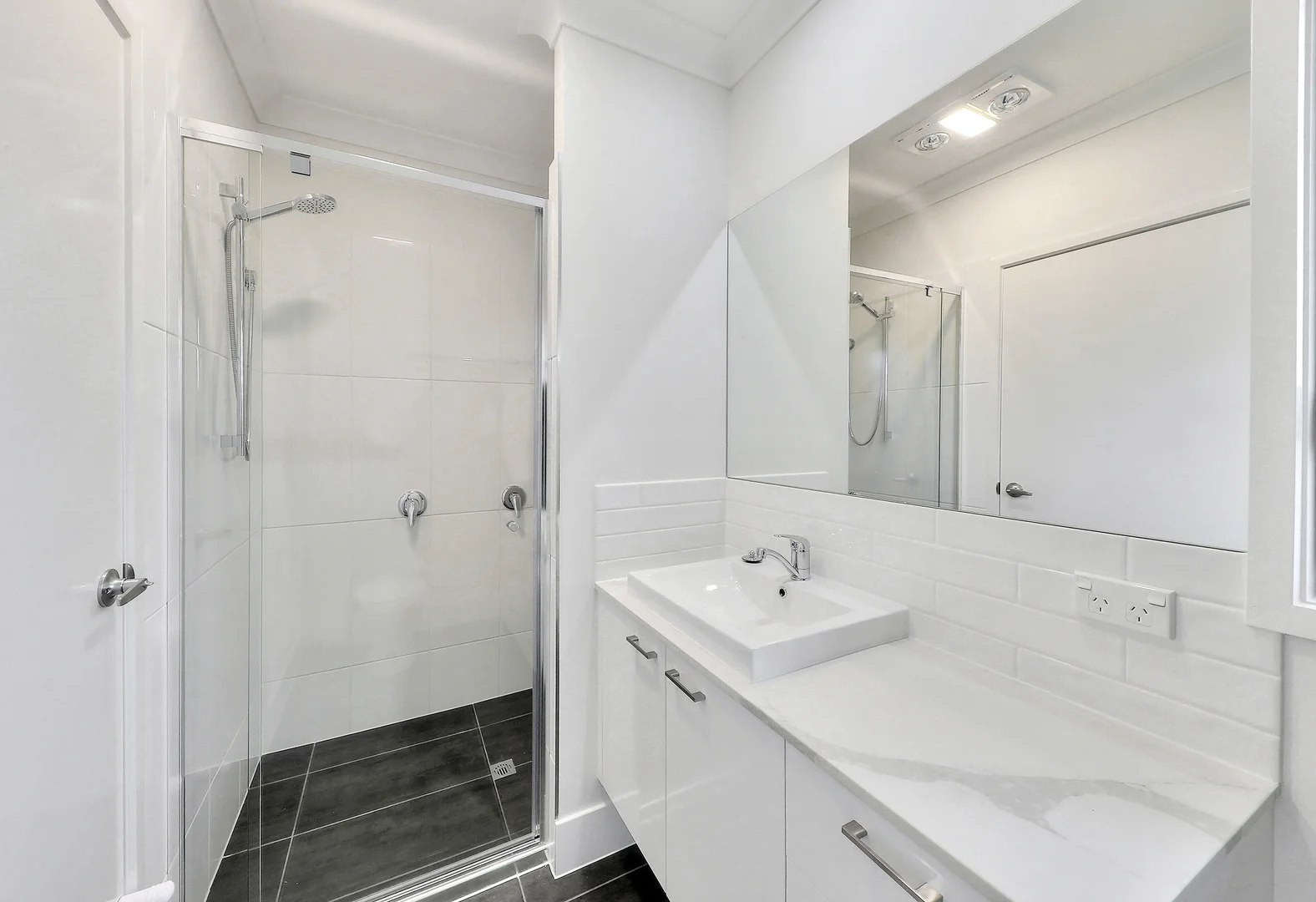 Additional image 7 of Birkdale QLD 4159
