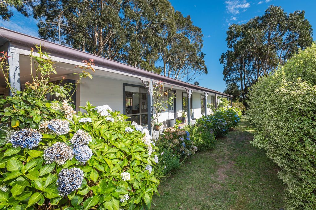 31 Bawden Road, Woodend VIC 3442, Image 0