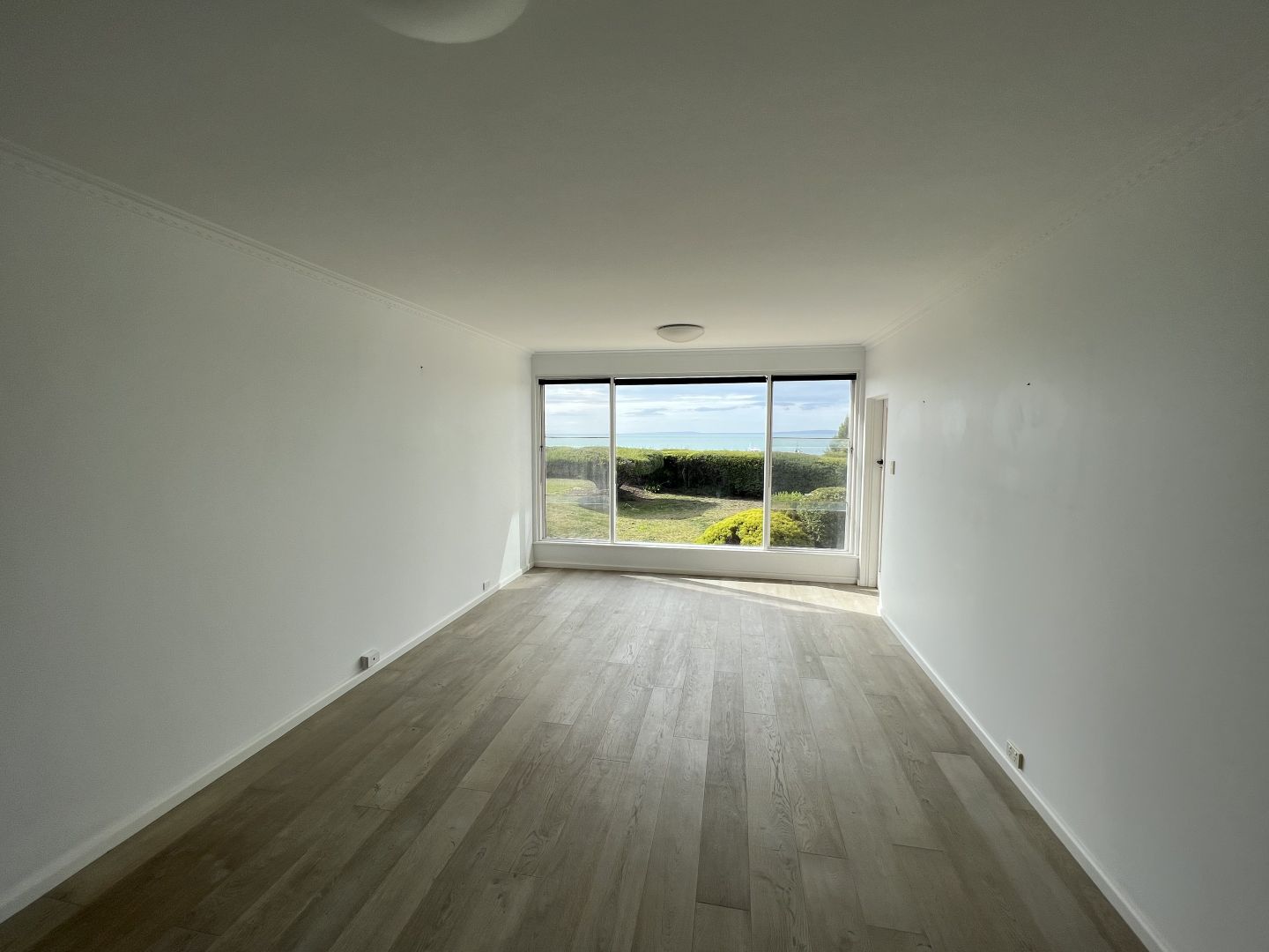 Sorrento VIC 3943 2 beds apartment for Rent, 750 Per Week