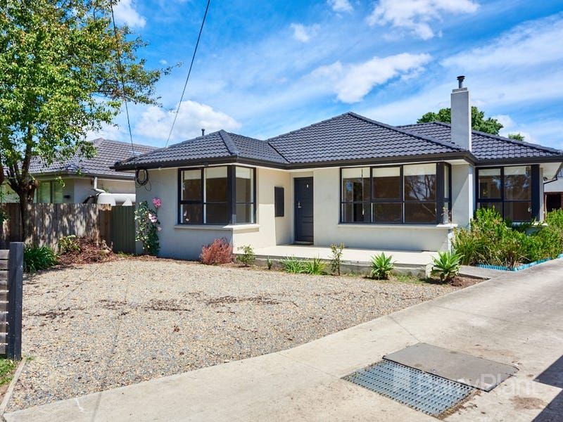 3 bedrooms Apartment / Unit / Flat in 1/60 Fintonia Road NOBLE PARK VIC, 3174