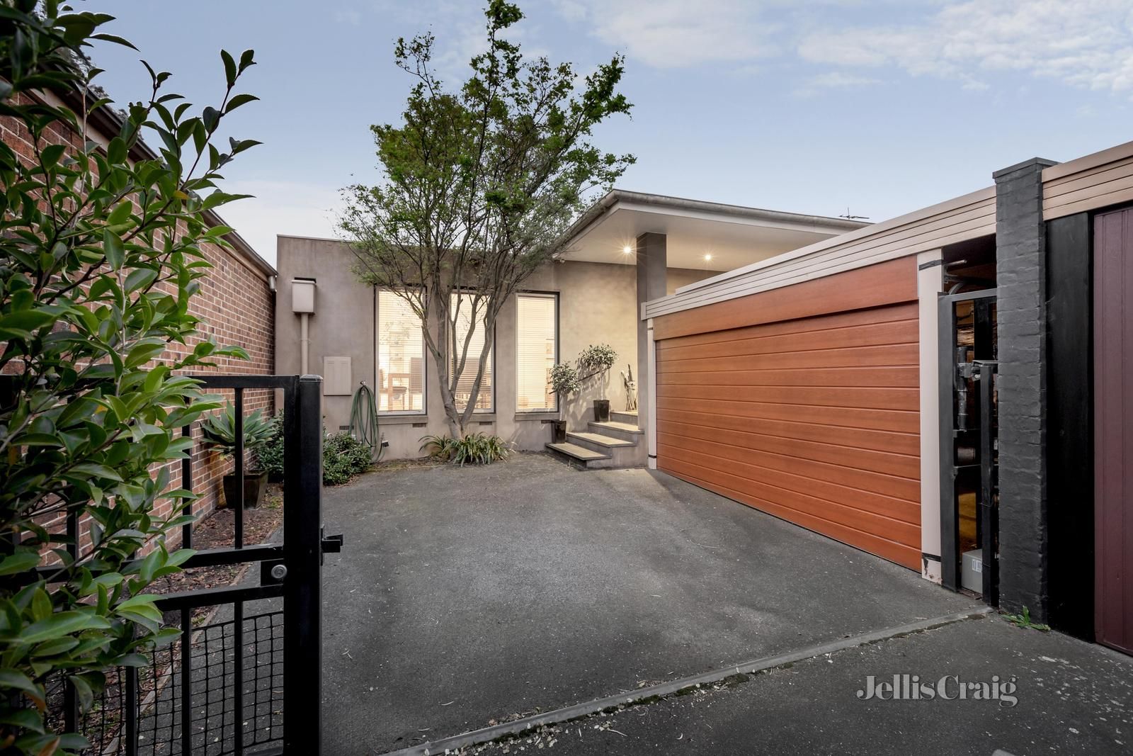 2/31 King Street, Camberwell VIC 3124, Image 0