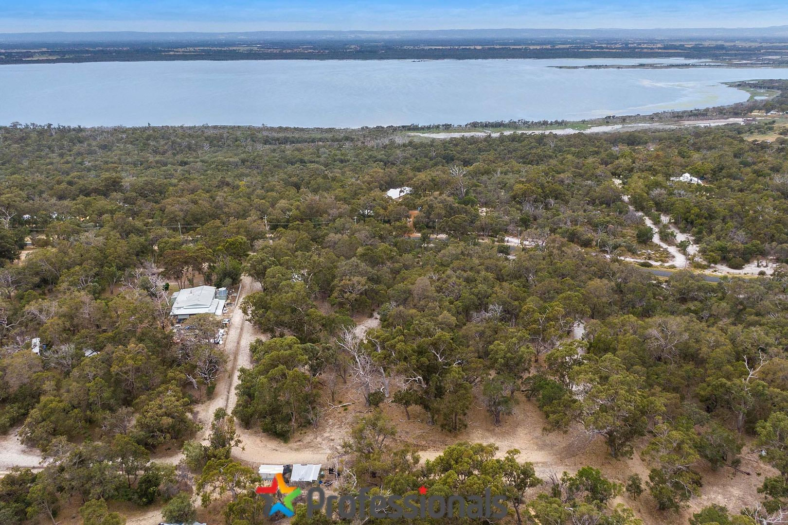 13 Harvey View Drive, Herron WA 6211, Image 2