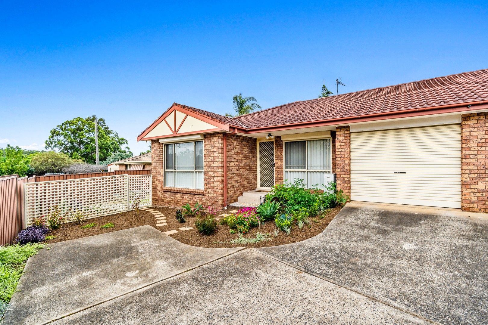 2/11 Antoinette Avenue, Narellan Vale NSW 2567, Image 0