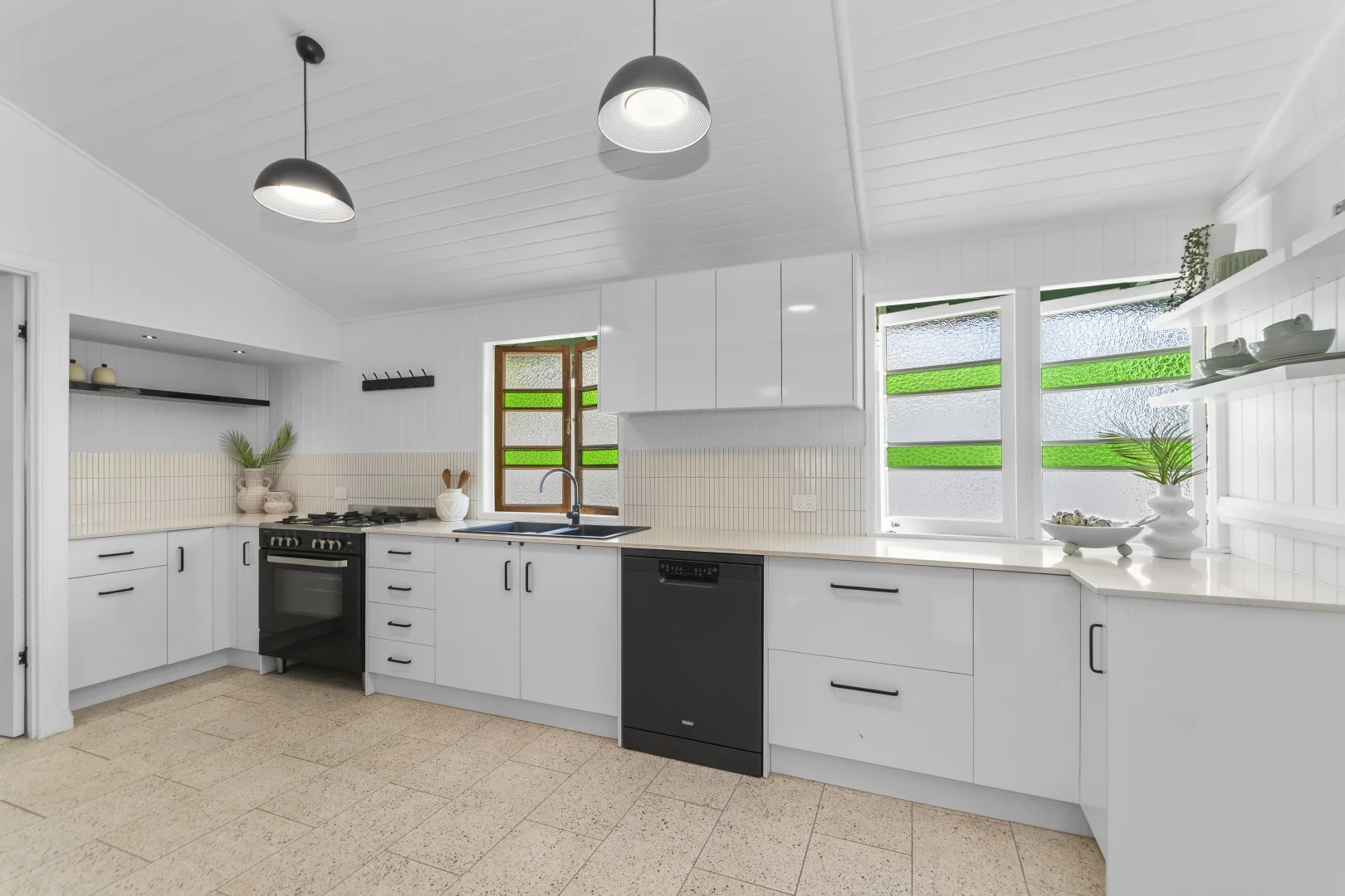 Additional image 5 of 56 Ninth Avenue, Railway Estate QLD 4810