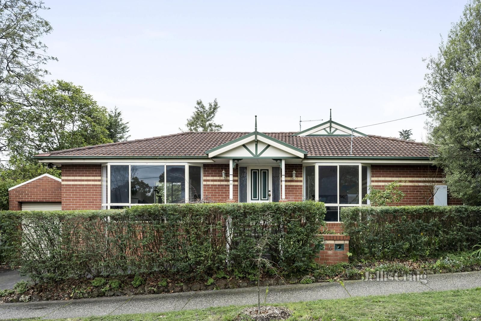 3 bedrooms House in 15 Grey Street RINGWOOD EAST VIC, 3135