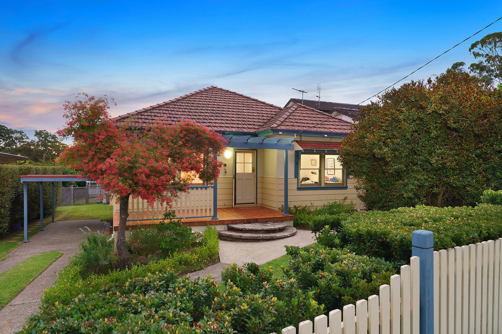 17 Lockerbie Road, Thornleigh Property History & Address Research