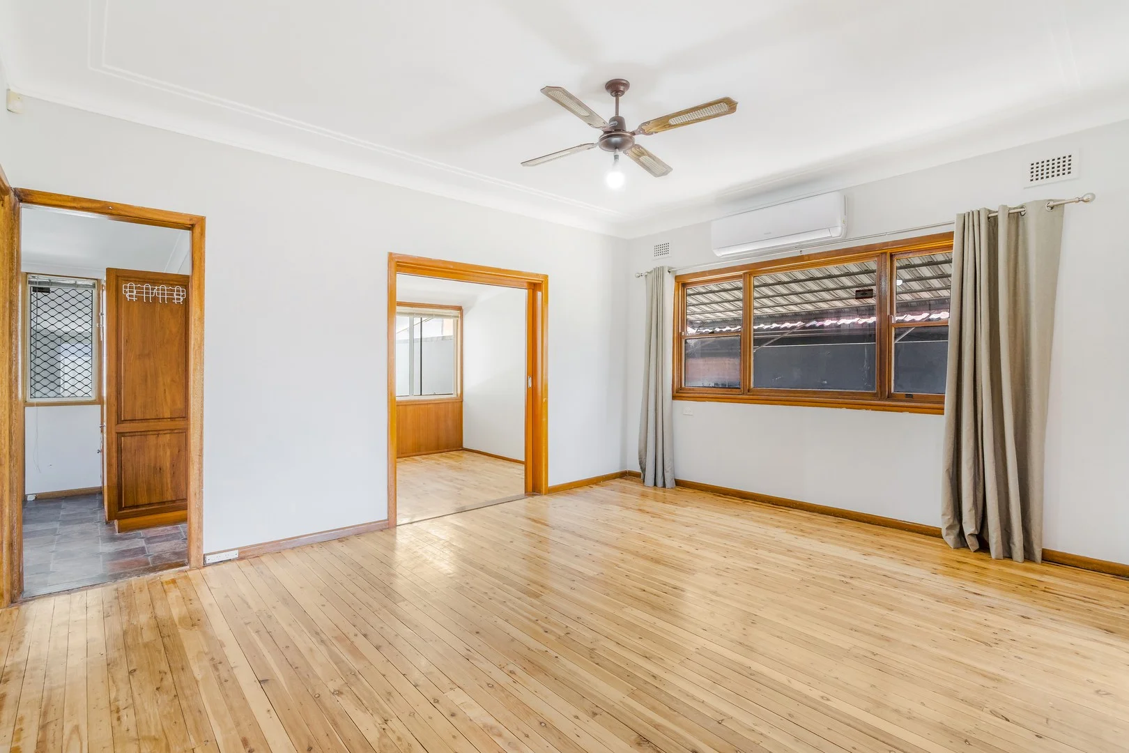 Additional image 2 of 284 Polding Street, Smithfield NSW 2164