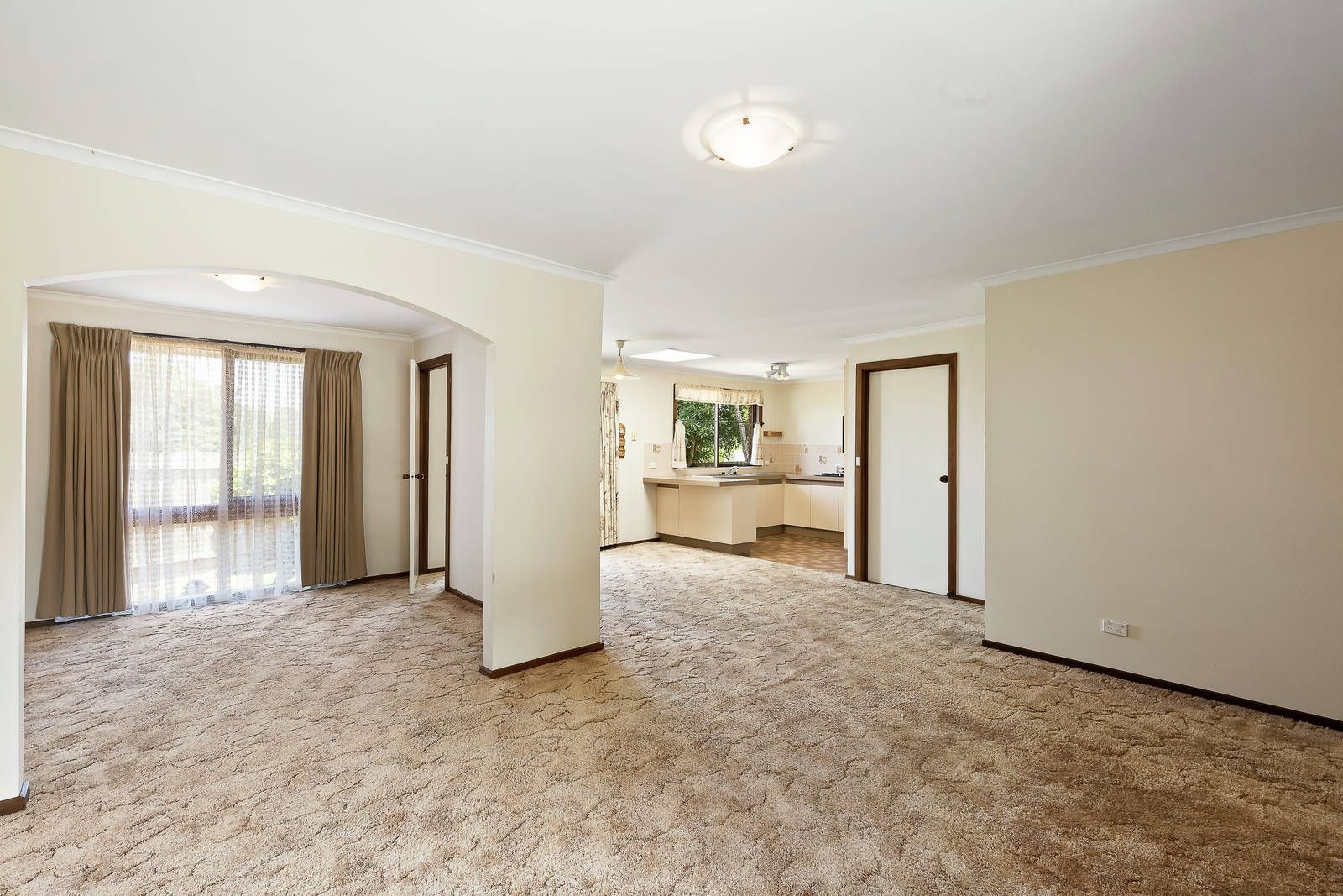 2/760 Whitehorse Road, Mitcham VIC 3132, Image 1