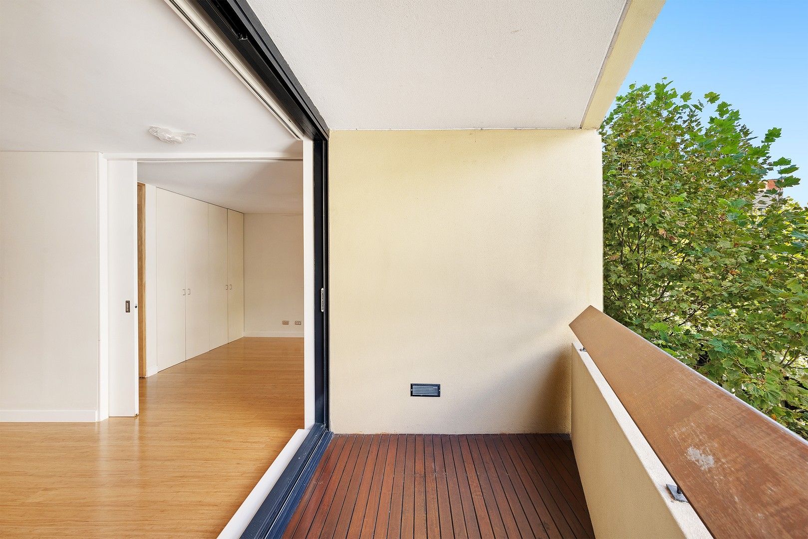 1 bedrooms Apartment / Unit / Flat in 407/8 Cooper Street SURRY HILLS NSW, 2010
