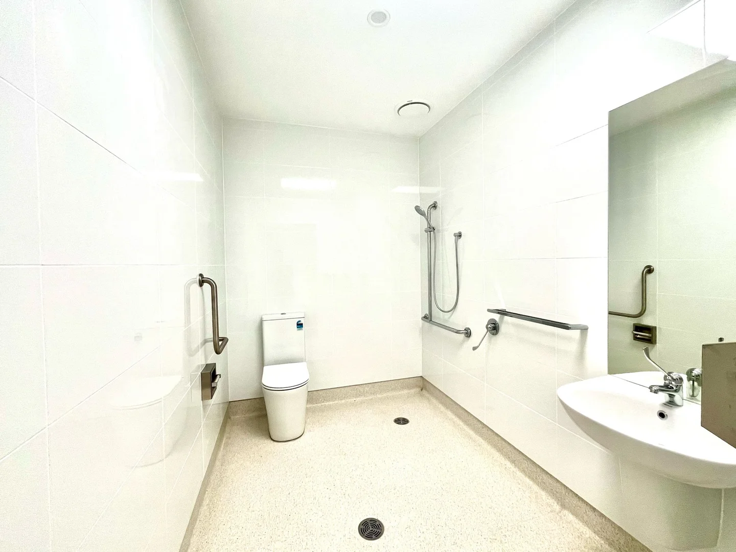 Additional image 13 of 3b3b Pintail Drive, Melton South VIC 3338